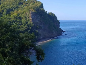 Randonnée avec Kaiali Excursions en Martinique – aventure et nature