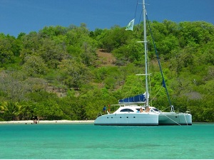 Sortie en catamaran en Martinique avec Les Ballades du Delphis – Excursion mer