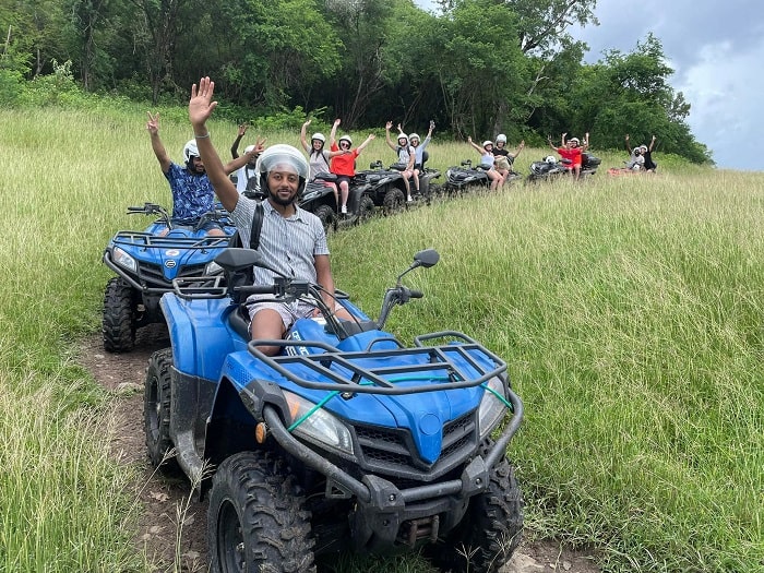 Balade en quad sur un site privé avec Planète Quads en Martinique